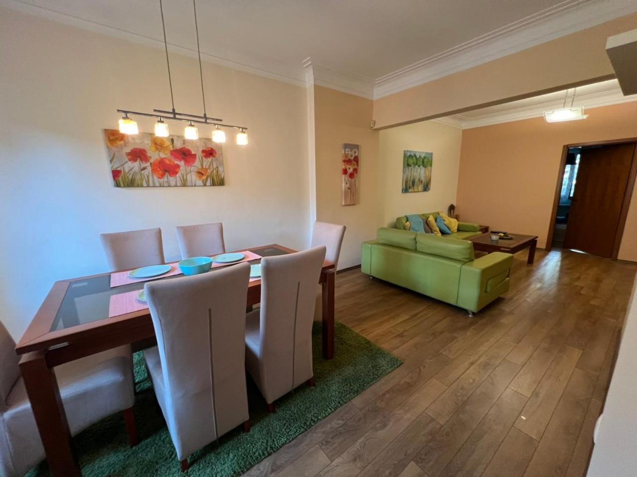 Top Pick! Central Spacious 2 Bedroom Apartment Sofia Bagian luar foto